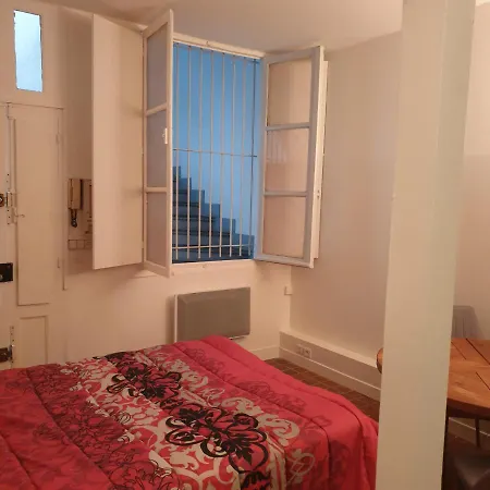 Le Studio Des Enfants Rouges Apartment